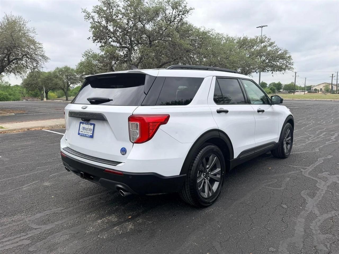 Ford Explorer  2021
