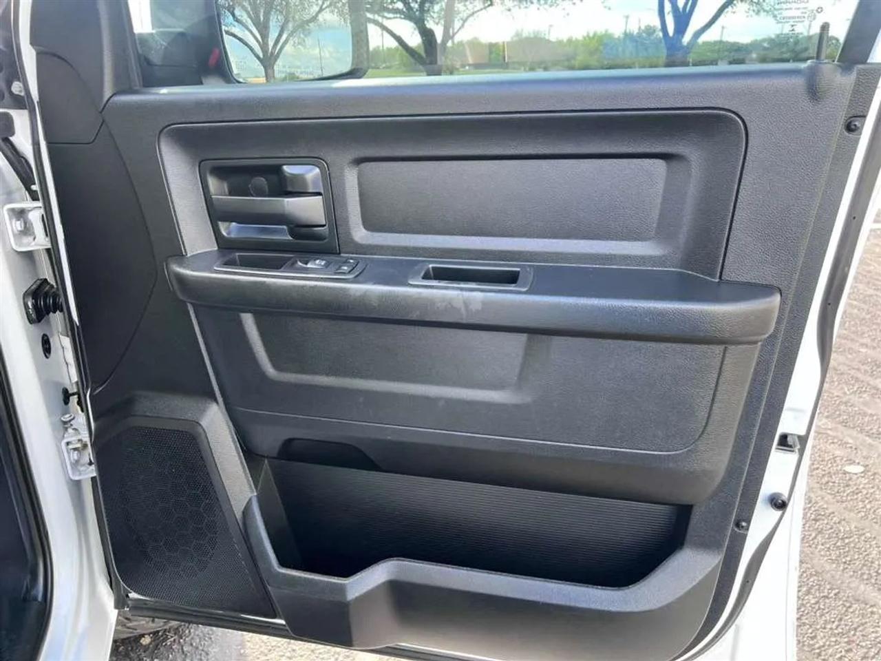 RAM 1500 Classic  2019