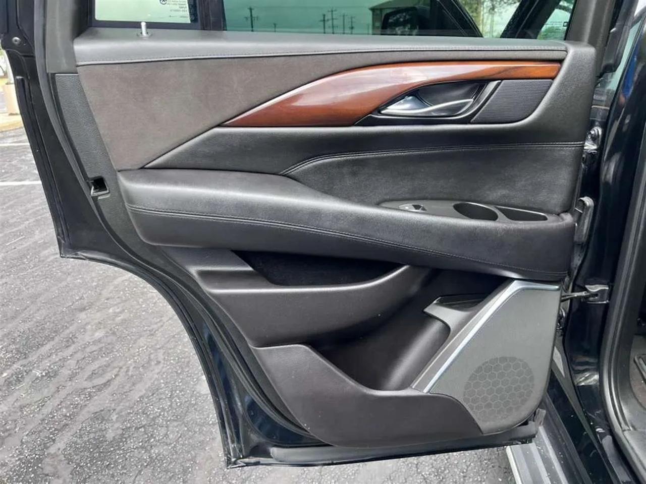 Cadillac Escalade  2020