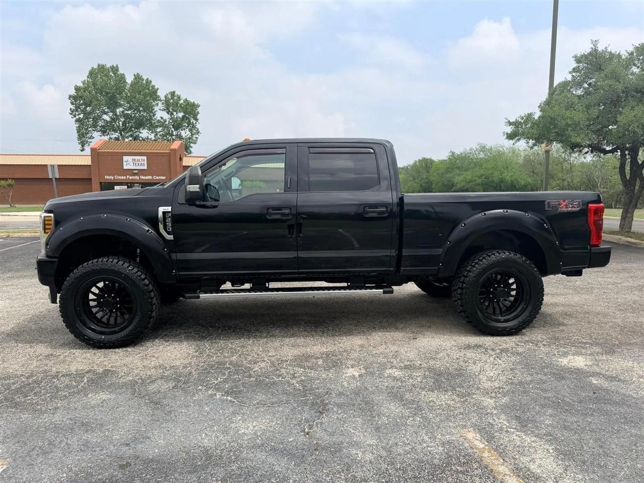 Ford F-250 SD  2018
