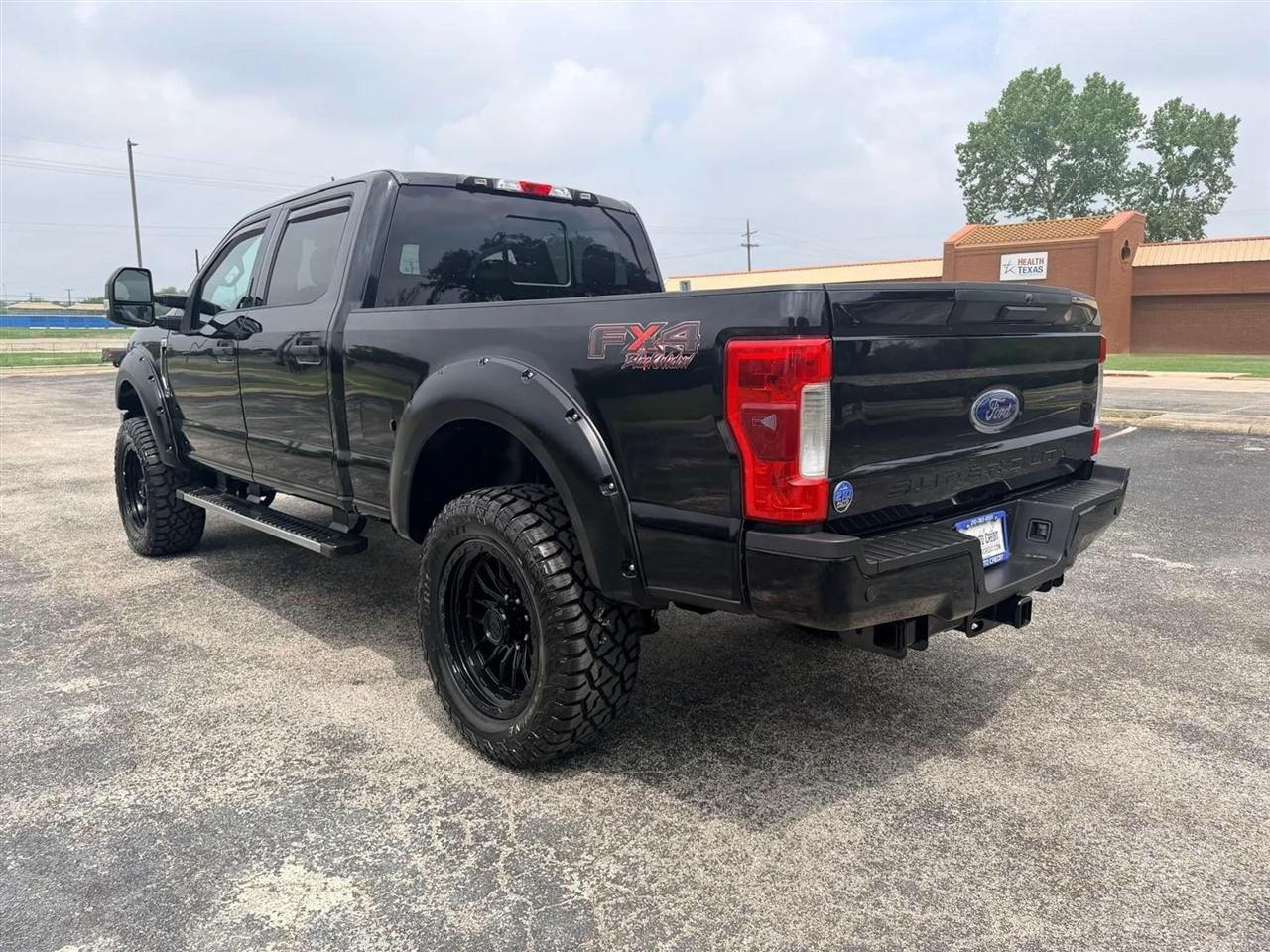 Ford F-250 SD  2018