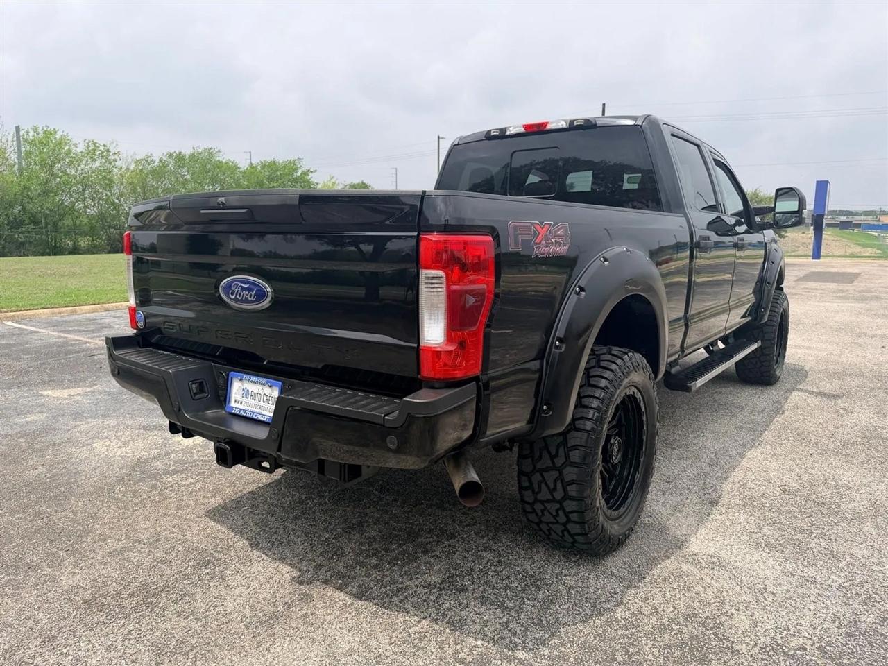 Ford F-250 SD  2018