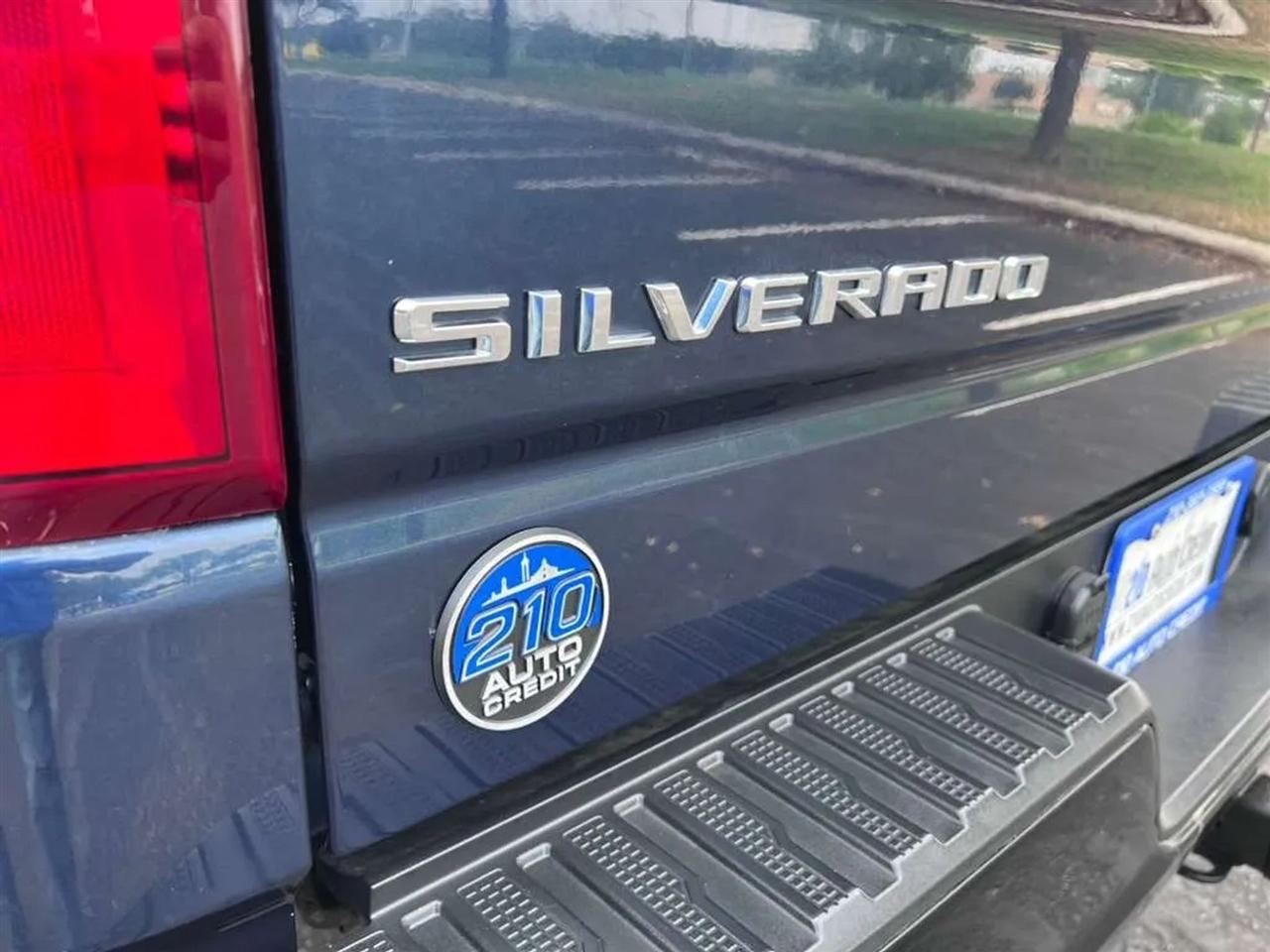 Chevrolet Silverado 1500  2020