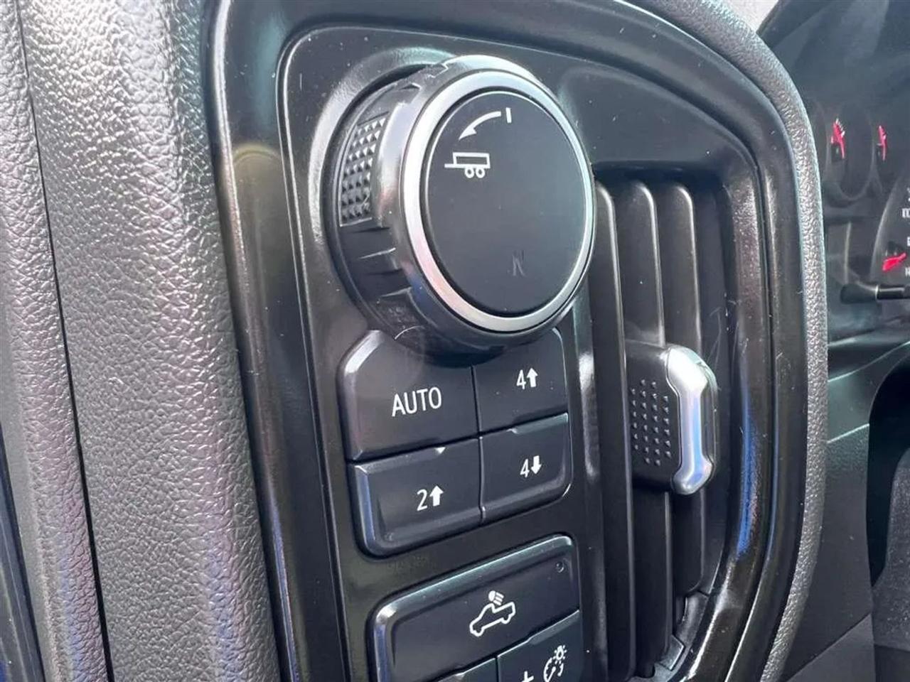 Chevrolet Silverado 1500  2020