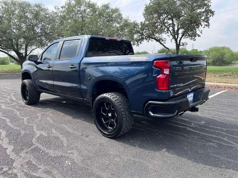 Chevrolet Silverado 1500  2020