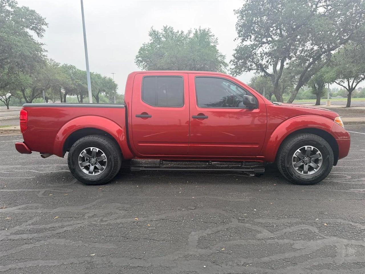 Nissan Frontier  2016