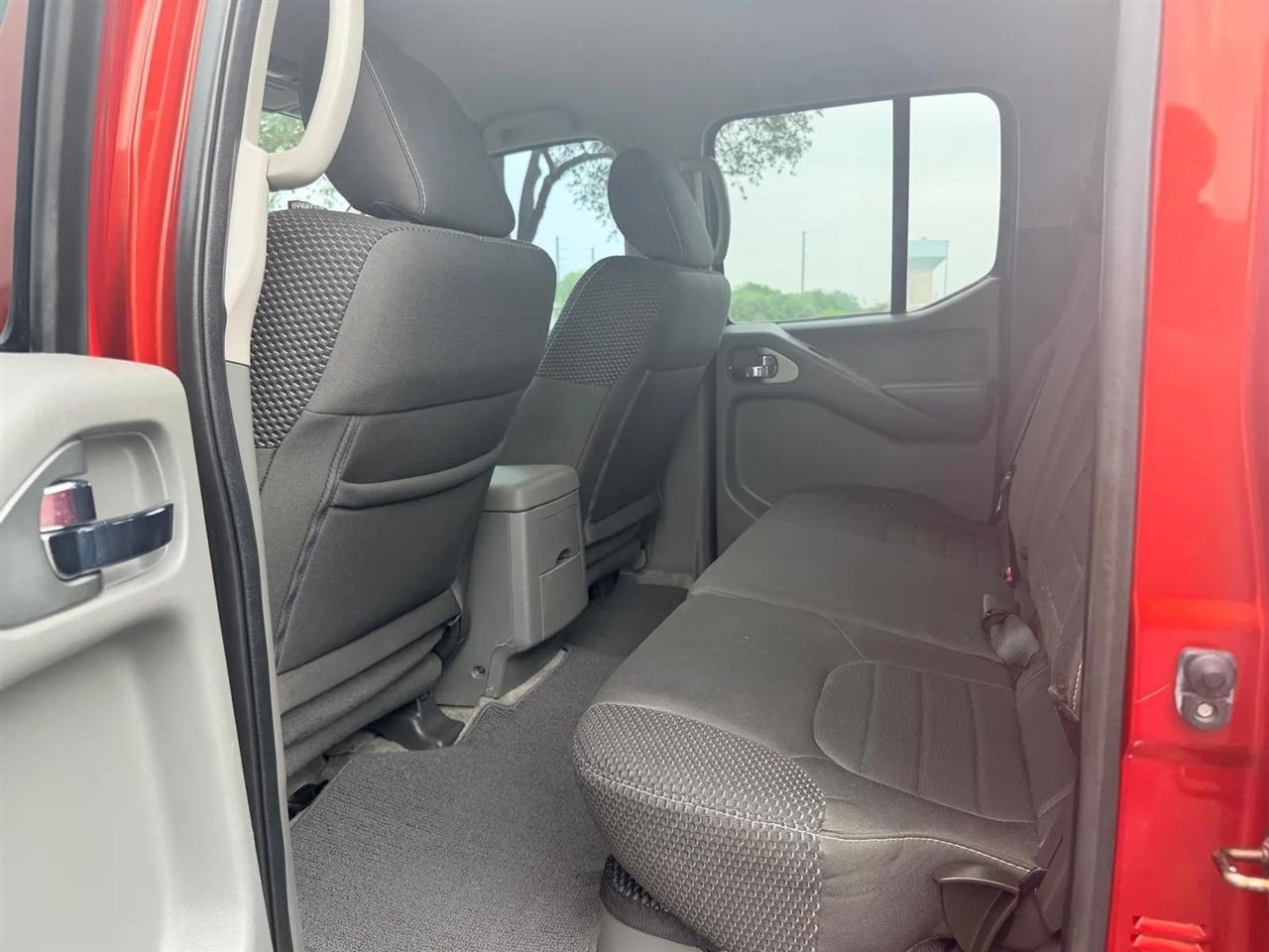 Nissan Frontier  2016