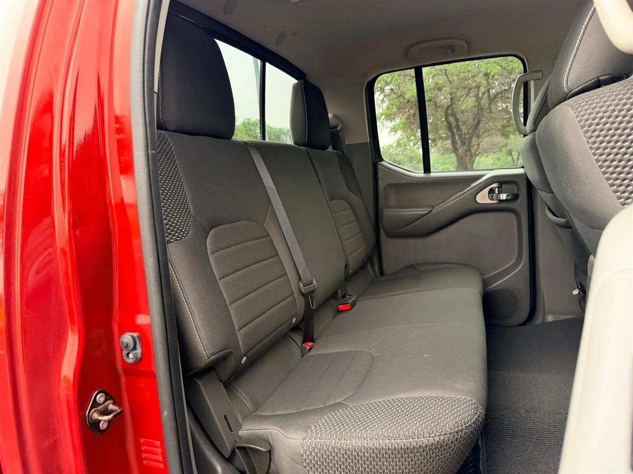 Nissan Frontier  2016