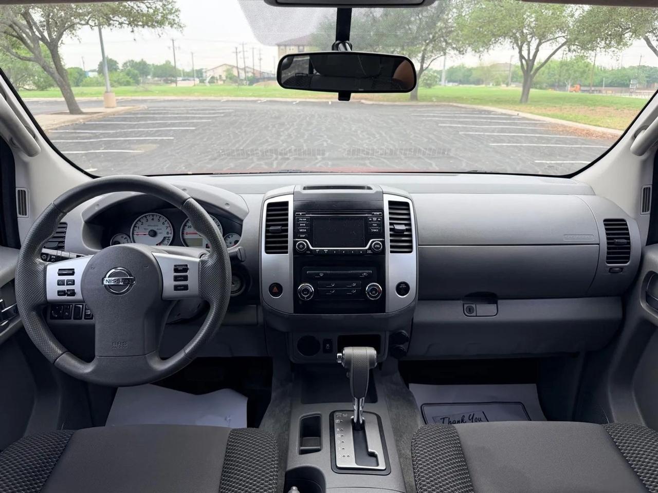 Nissan Frontier  2016