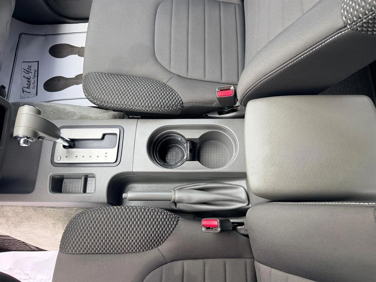 Nissan Frontier  2016