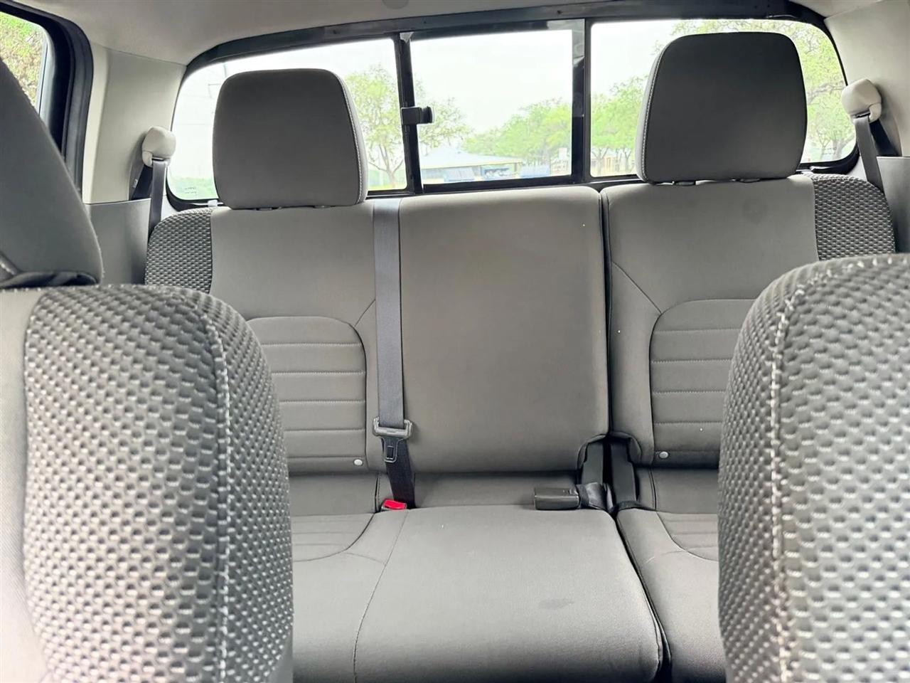 Nissan Frontier  2016