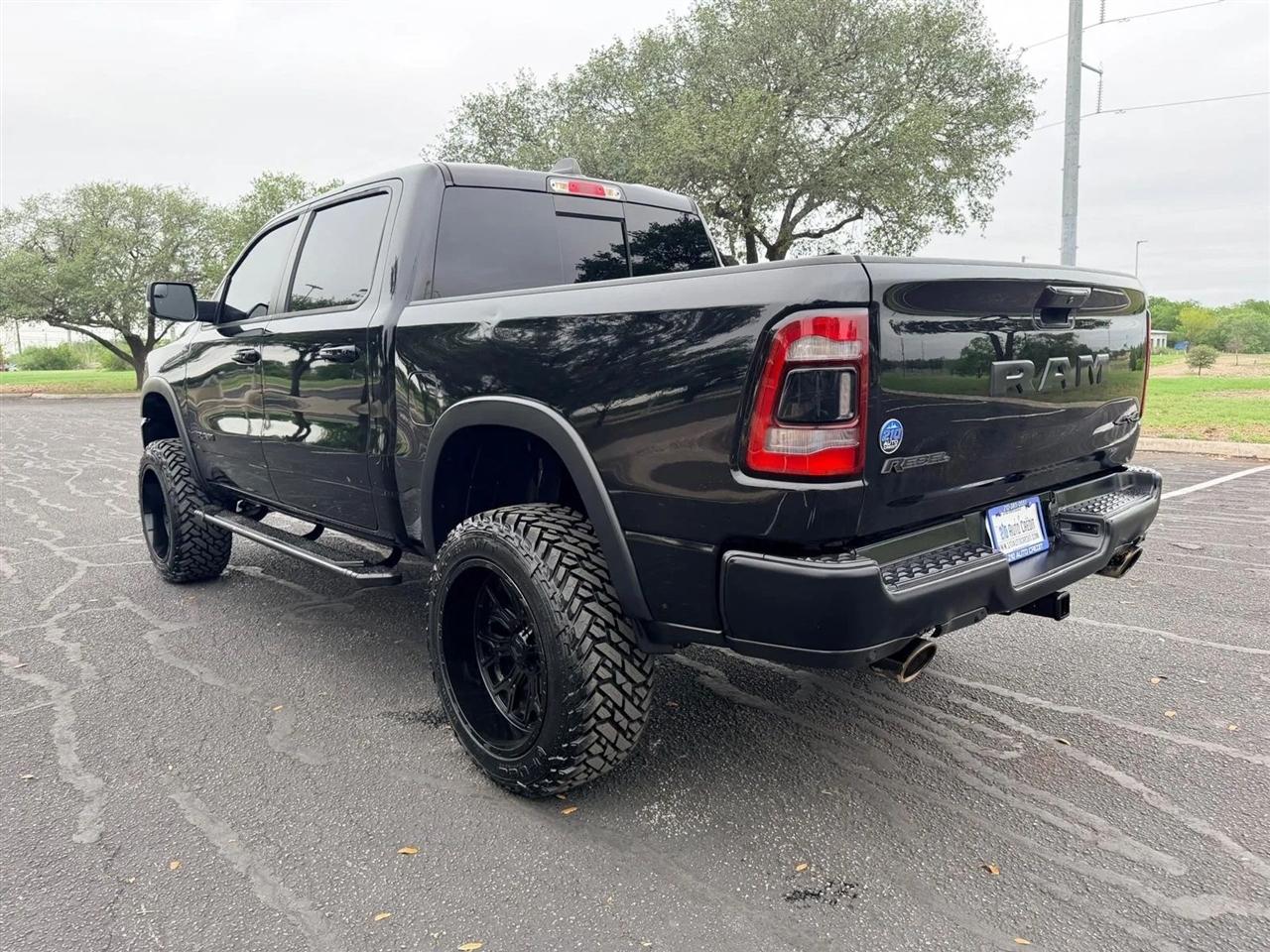 RAM 1500  2021