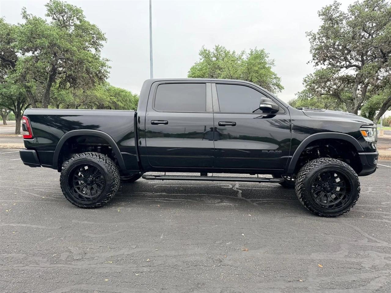 RAM 1500  2021