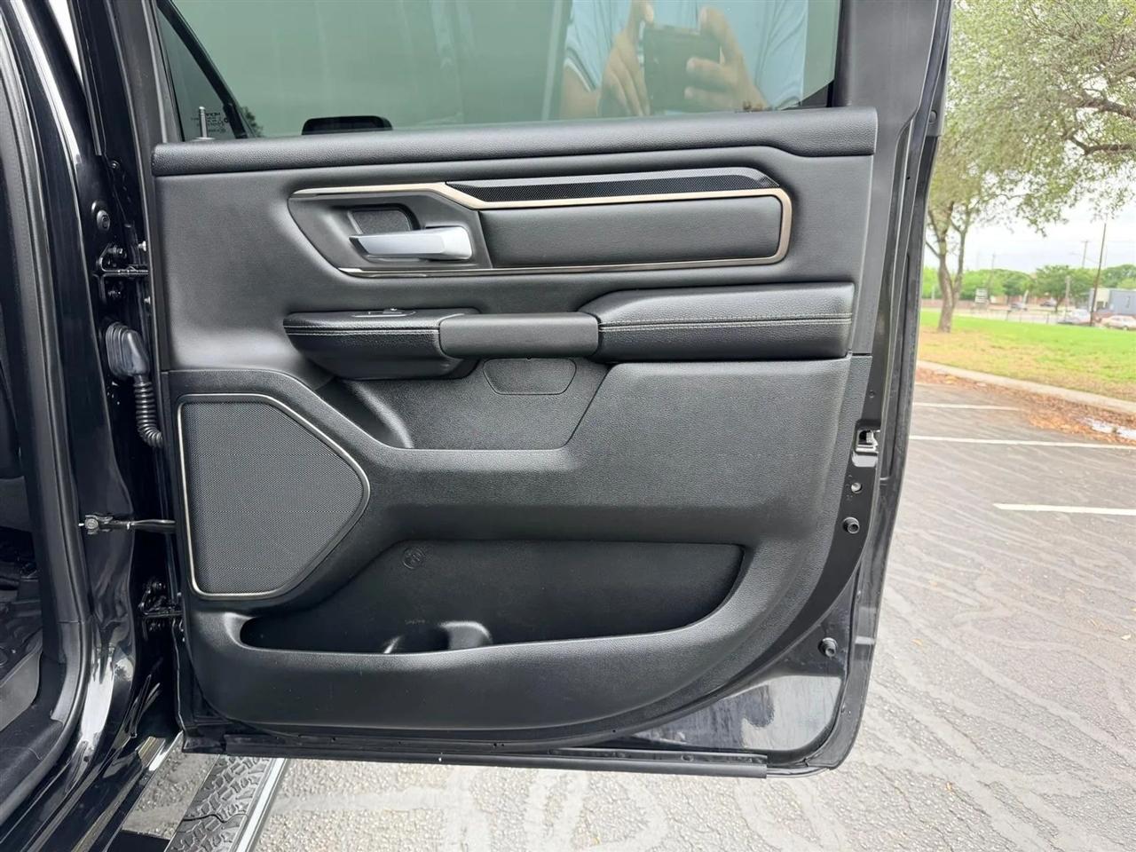 RAM 1500  2021