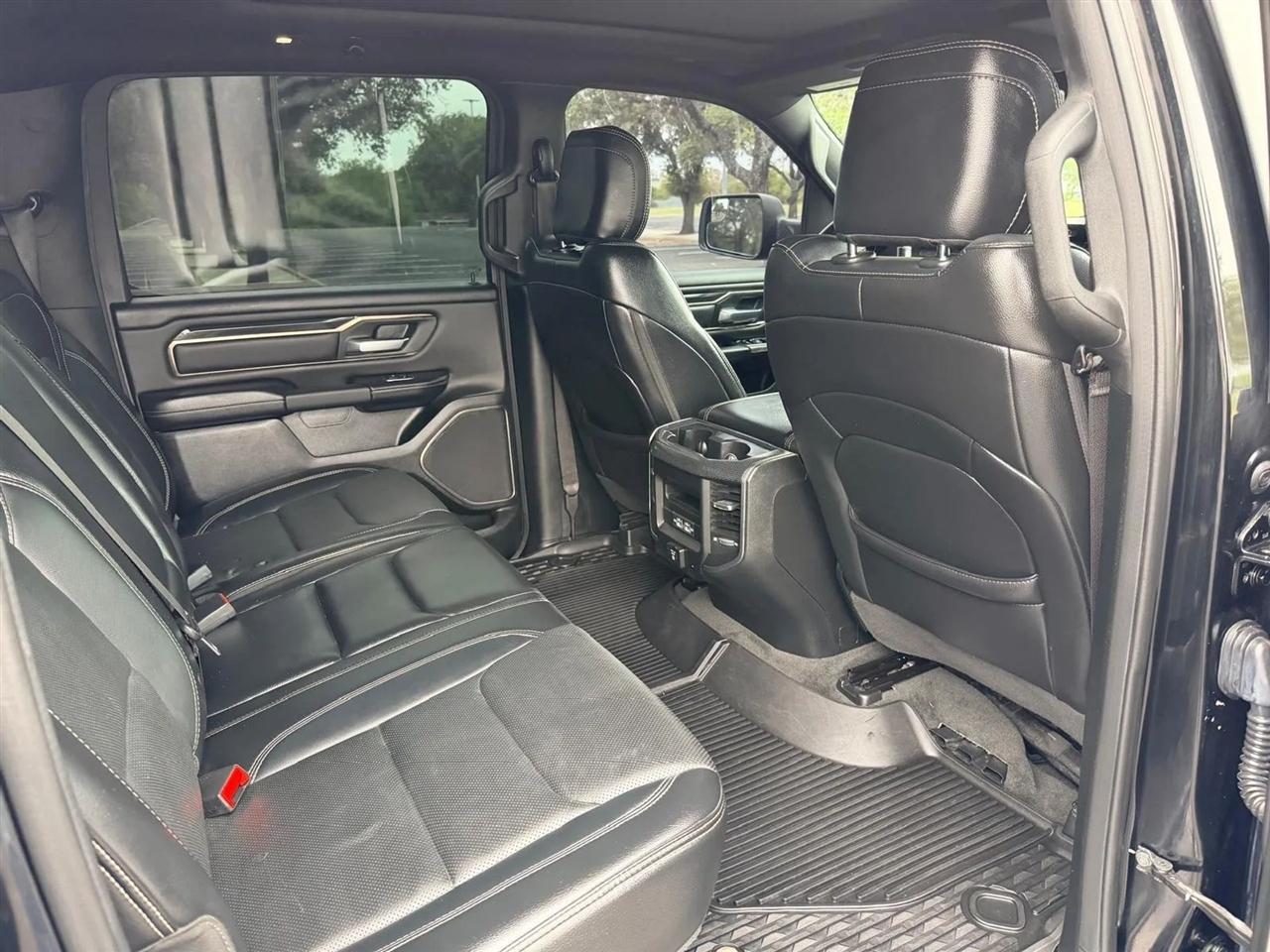 RAM 1500  2021