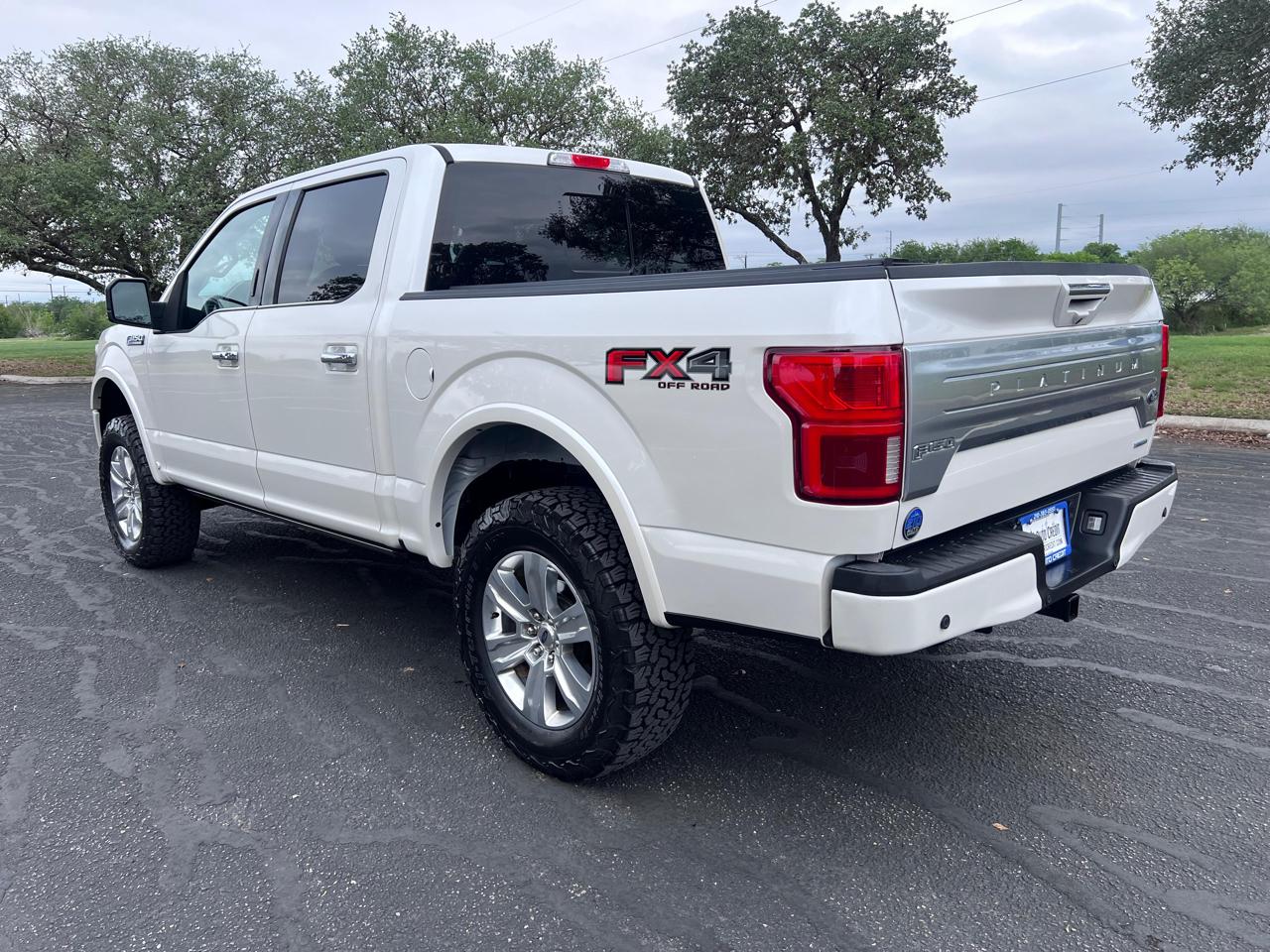 2019 Ford F-150 Platinum Pickup 4D 5 1/2 ft
