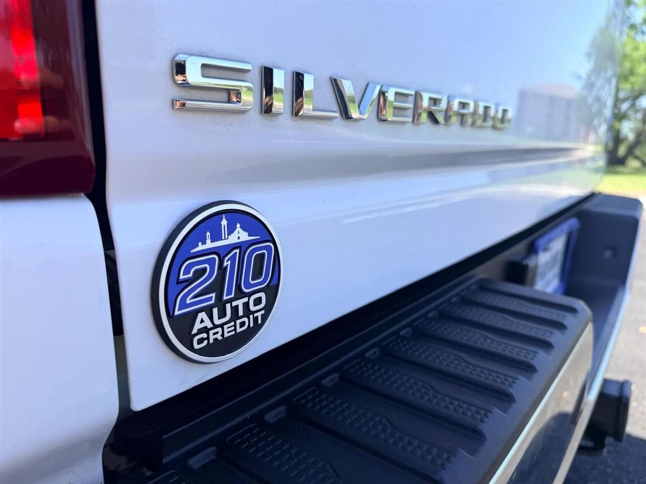 Chevrolet Silverado 2500HD  2021