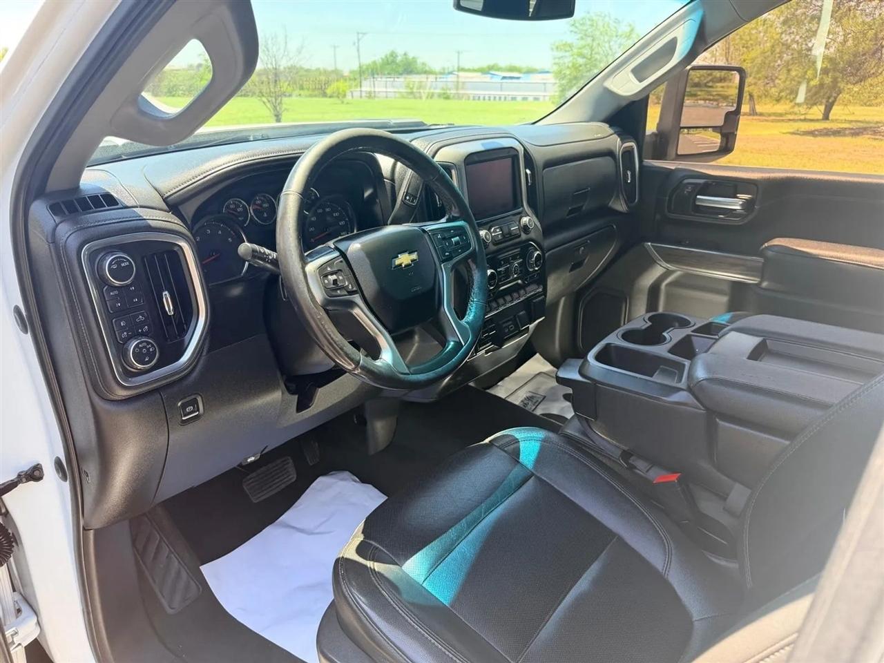 Chevrolet Silverado 2500HD  2021