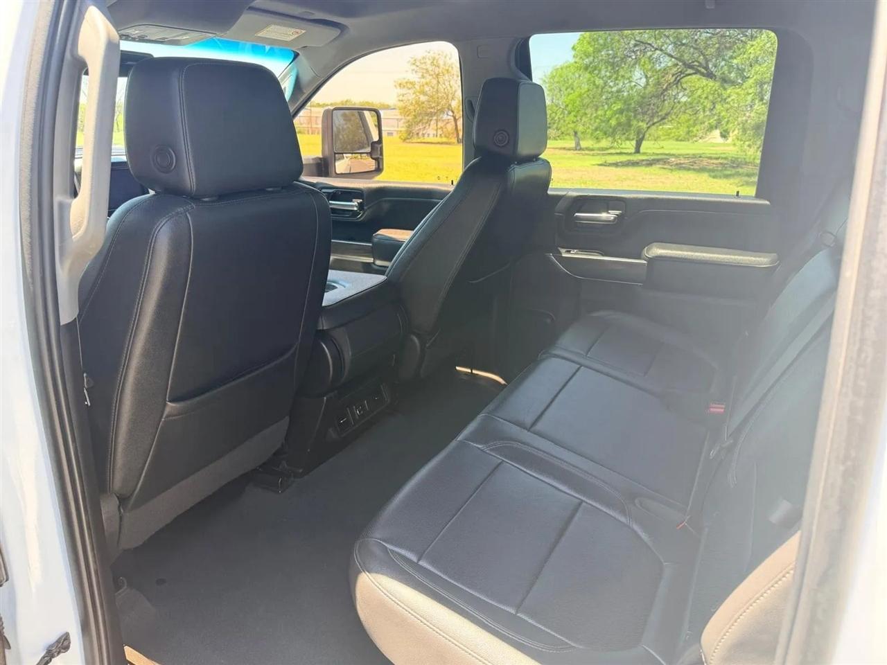 Chevrolet Silverado 2500HD  2021