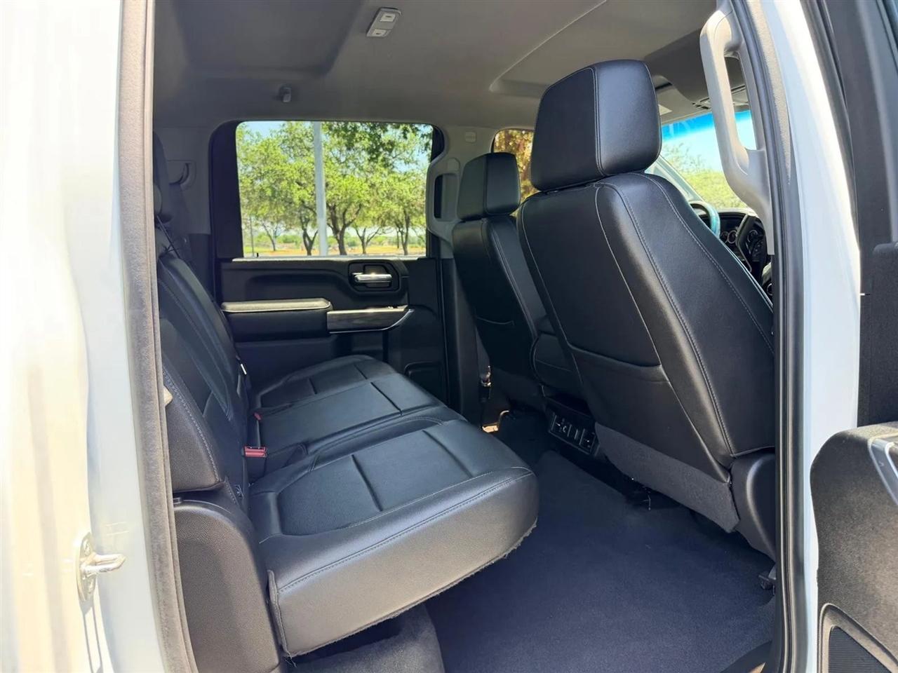 Chevrolet Silverado 2500HD  2021