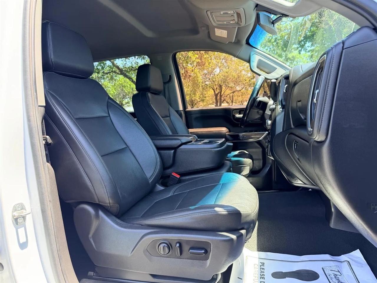 Chevrolet Silverado 2500HD  2021