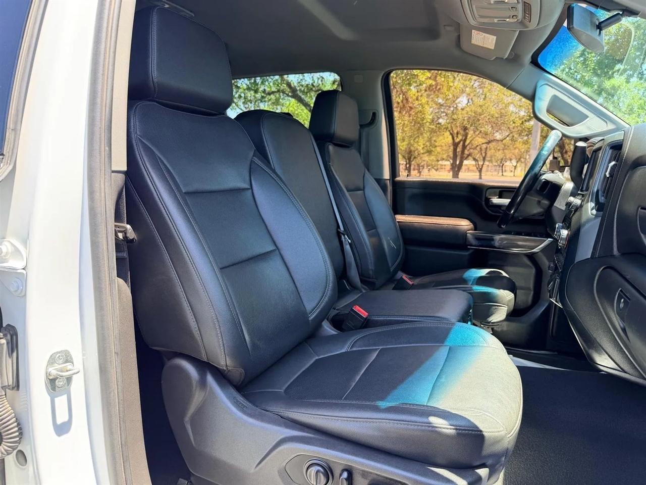 Chevrolet Silverado 2500HD  2021