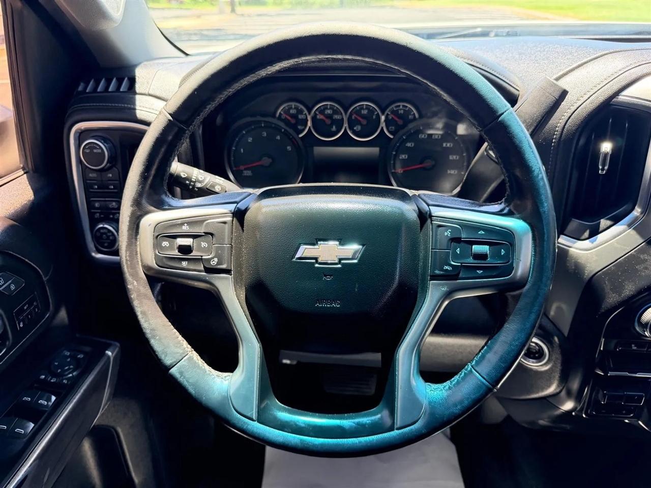 Chevrolet Silverado 2500HD  2021