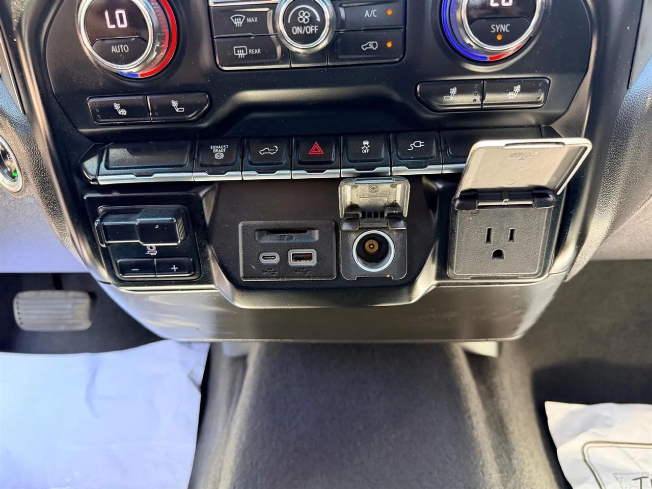 Chevrolet Silverado 2500HD  2021