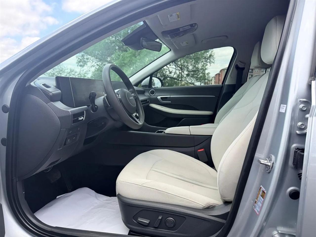 Hyundai Sonata  2024