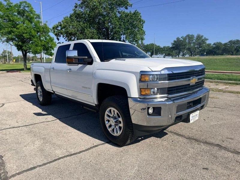 Chevrolet Silverado 2500HD  2016