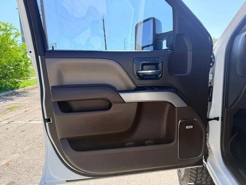 Chevrolet Silverado 2500HD  2016