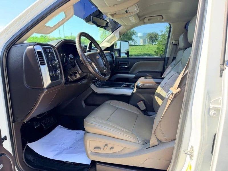 Chevrolet Silverado 2500HD  2016