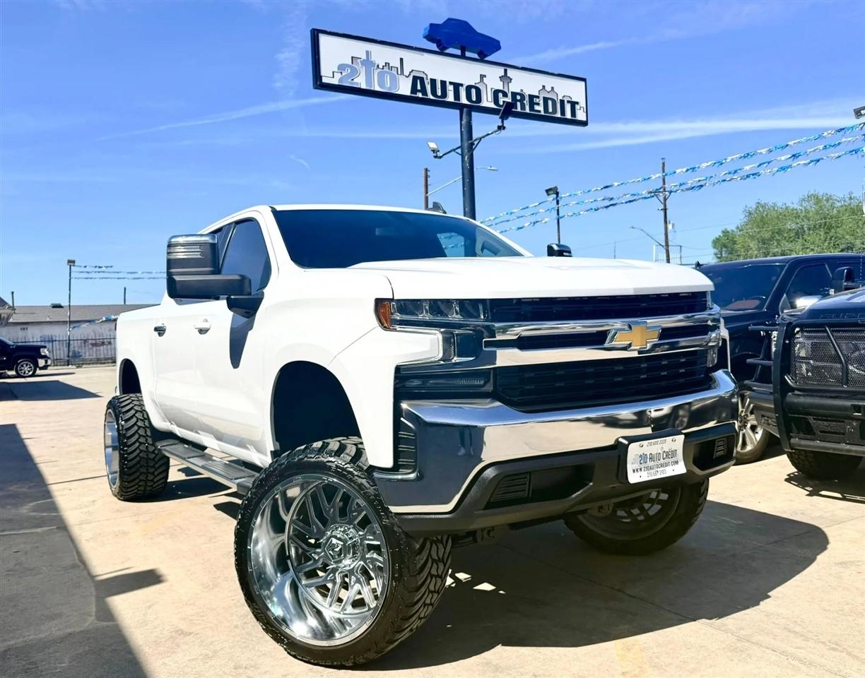 2021 Chevrolet Silverado 1500 LT Pickup 4D 5 3/4 ft
