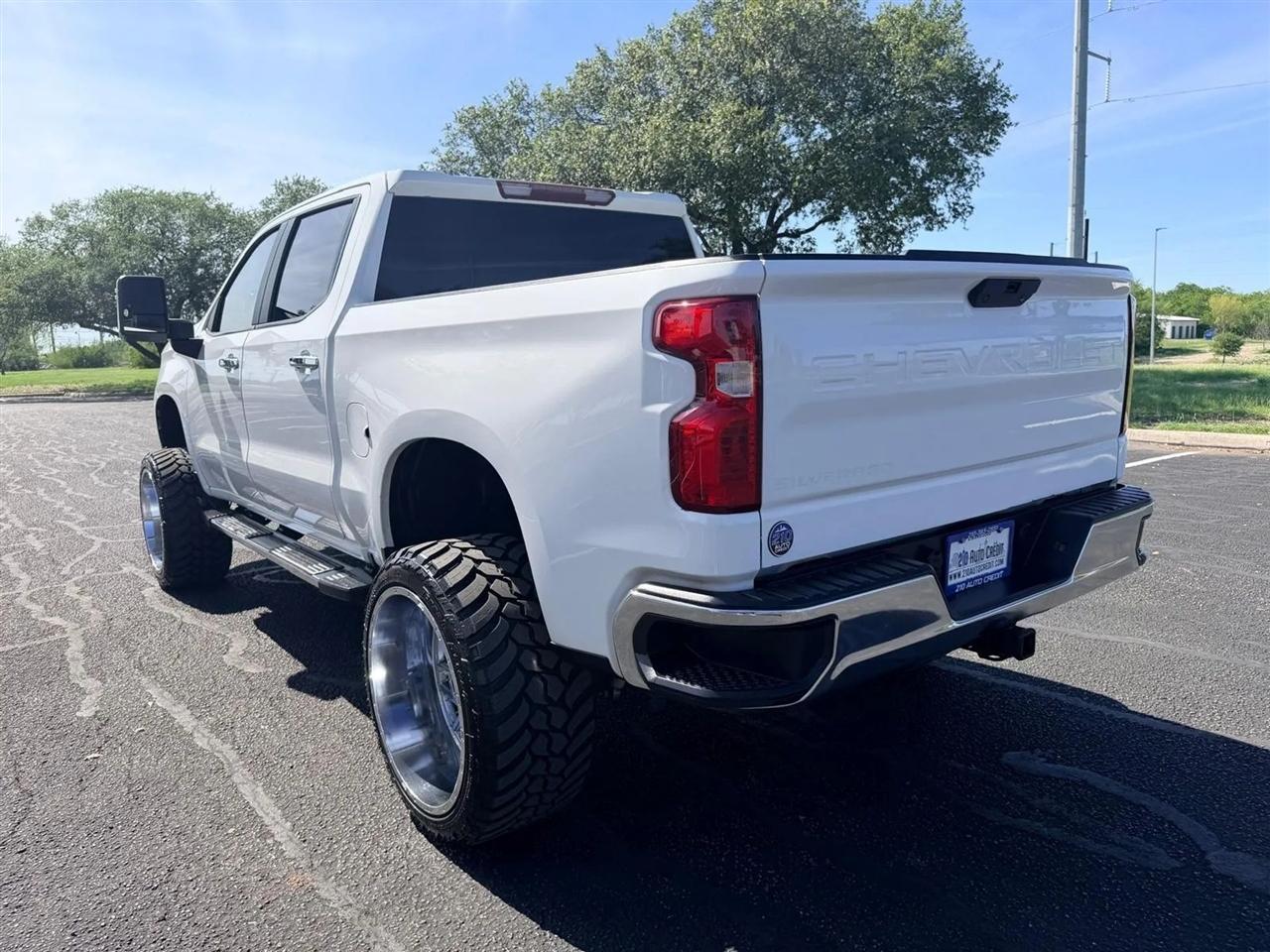Chevrolet Silverado 1500  2021