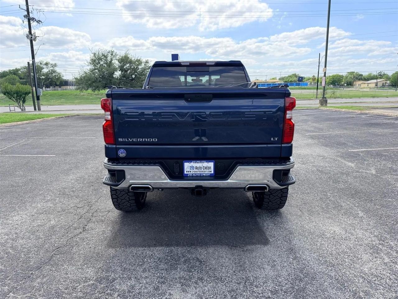 Chevrolet Silverado 1500  2021