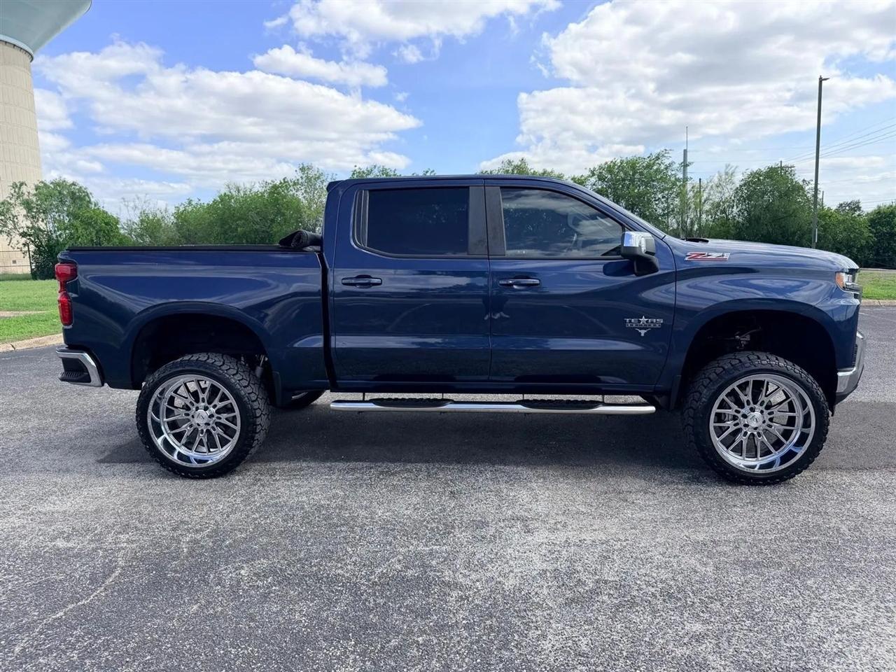 Chevrolet Silverado 1500  2021