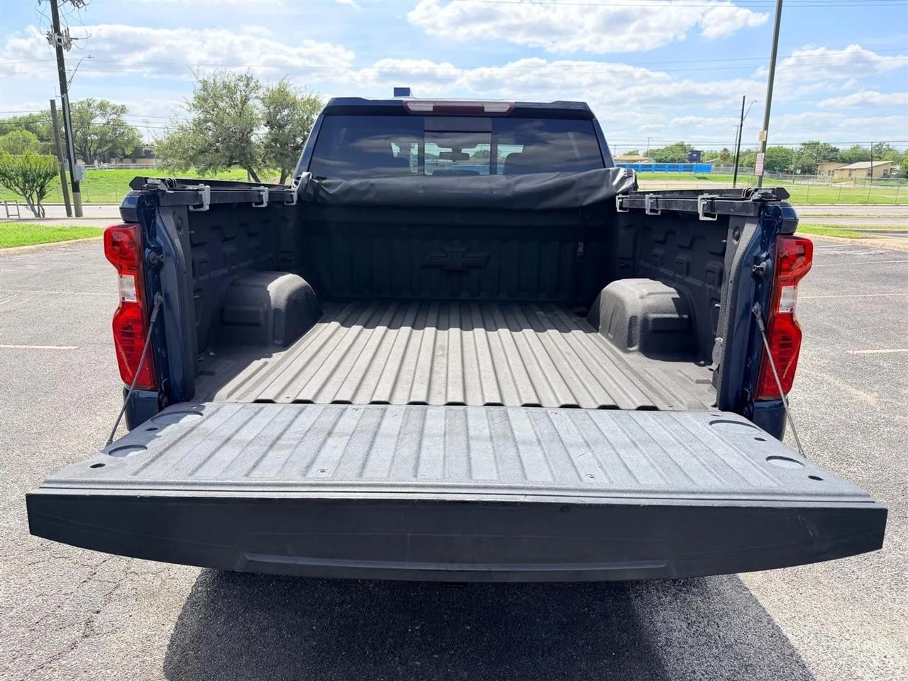 Chevrolet Silverado 1500  2021