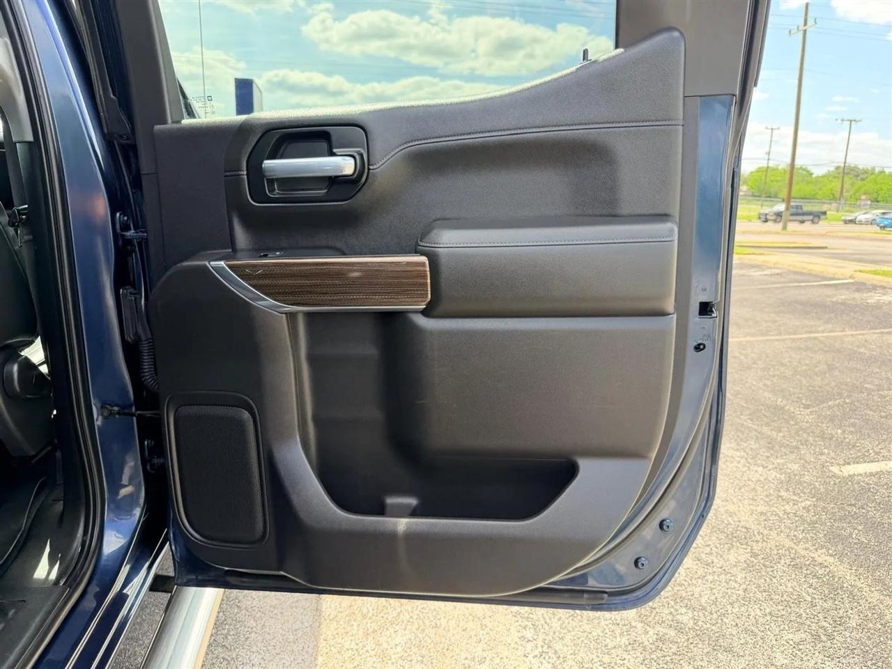 Chevrolet Silverado 1500  2021