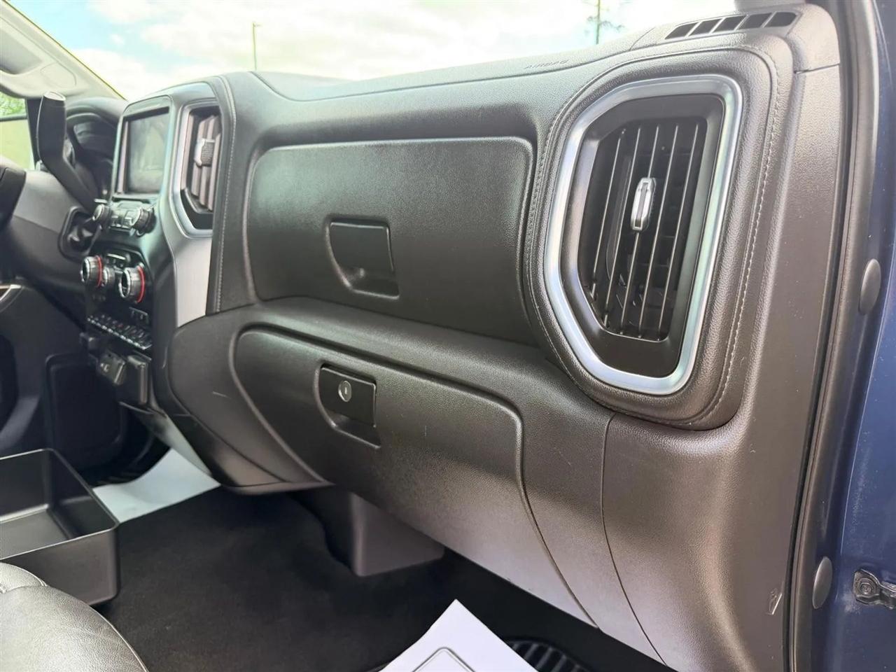 Chevrolet Silverado 1500  2021