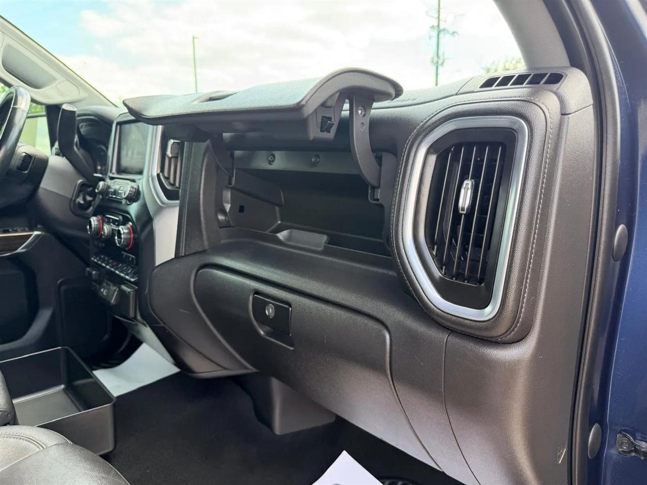 Chevrolet Silverado 1500  2021