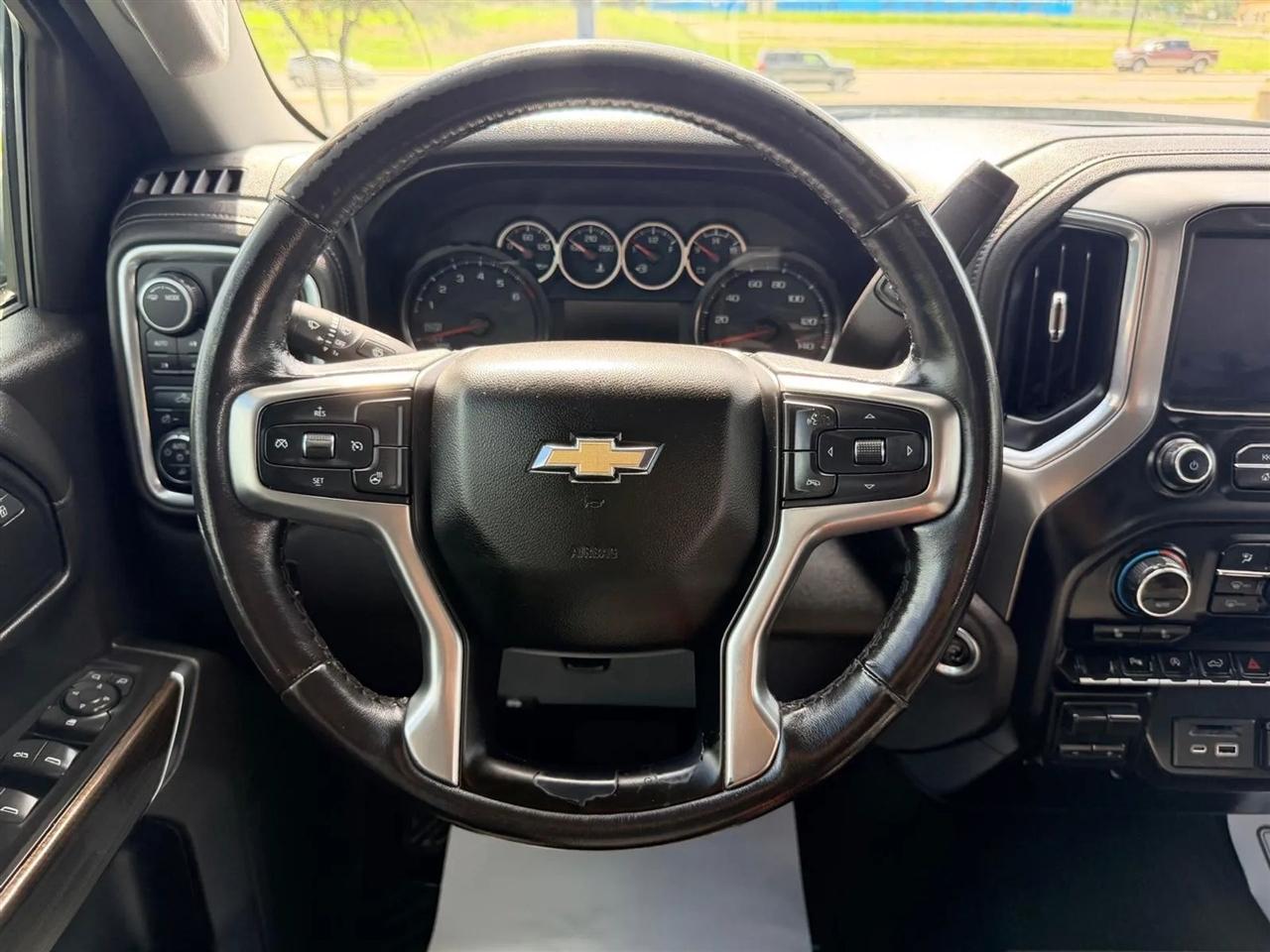 Chevrolet Silverado 1500  2021