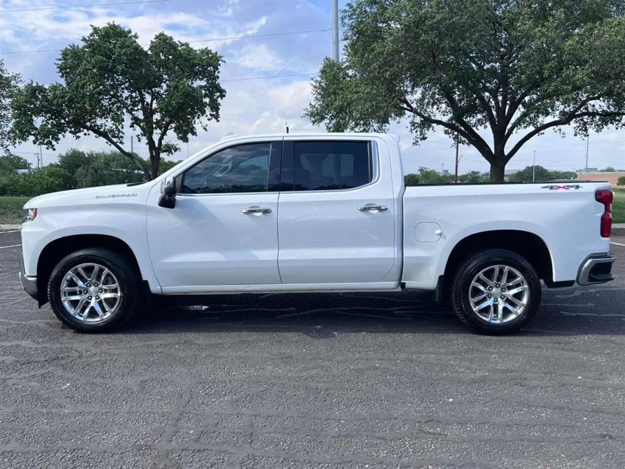 Chevrolet Silverado 1500  2021