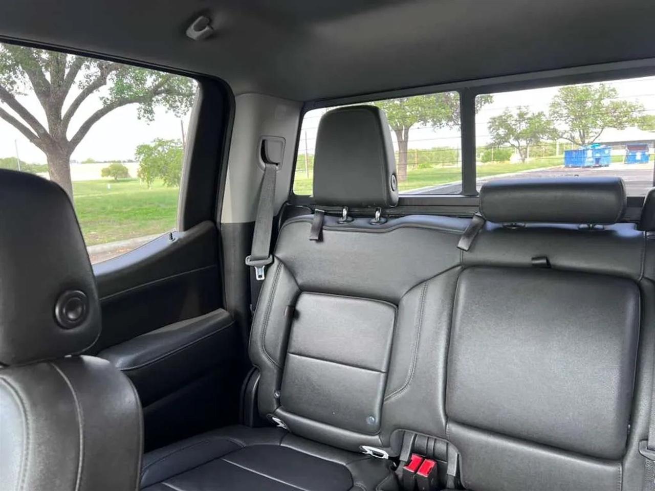 Chevrolet Silverado 1500  2021