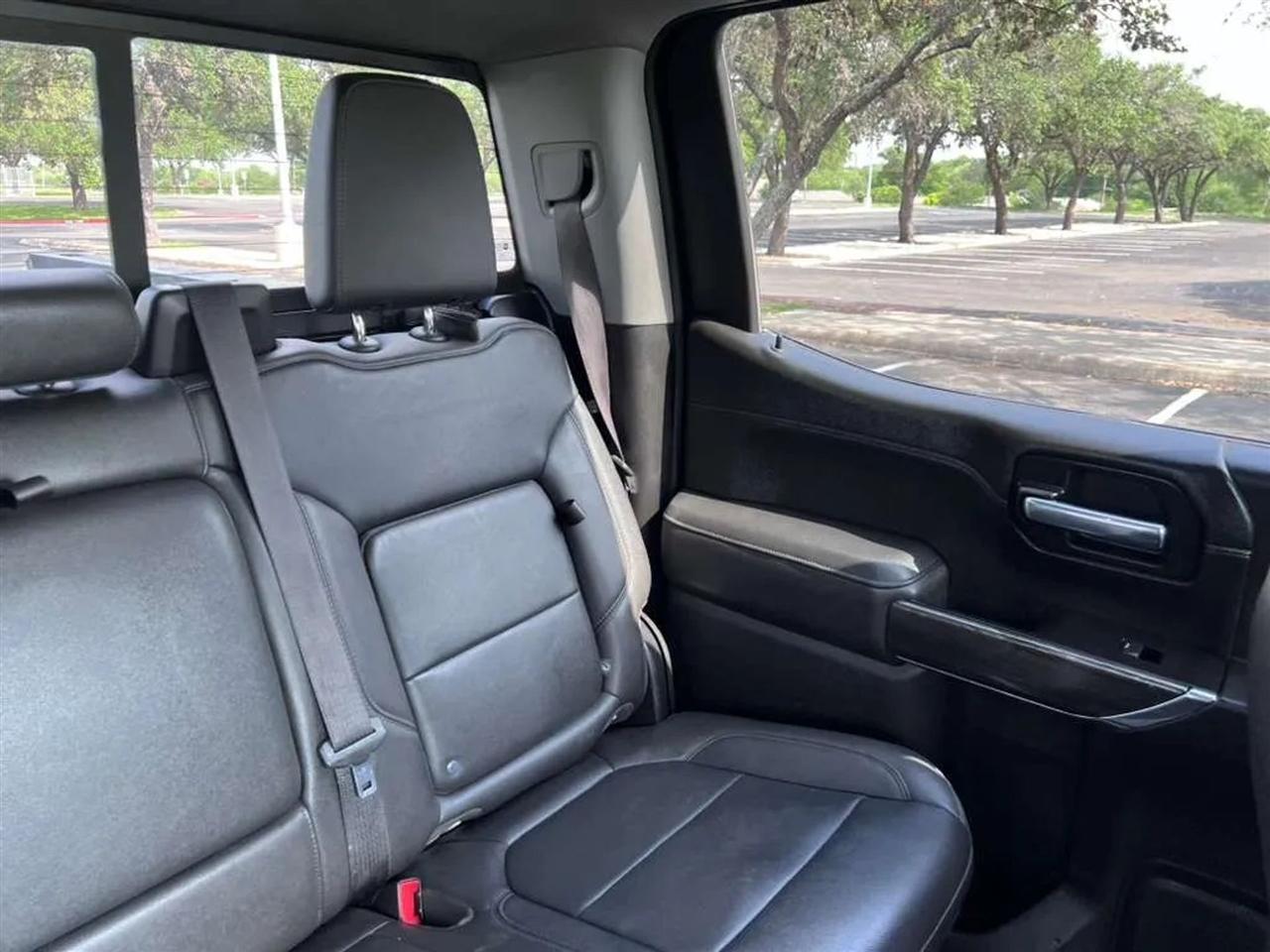 Chevrolet Silverado 1500  2021