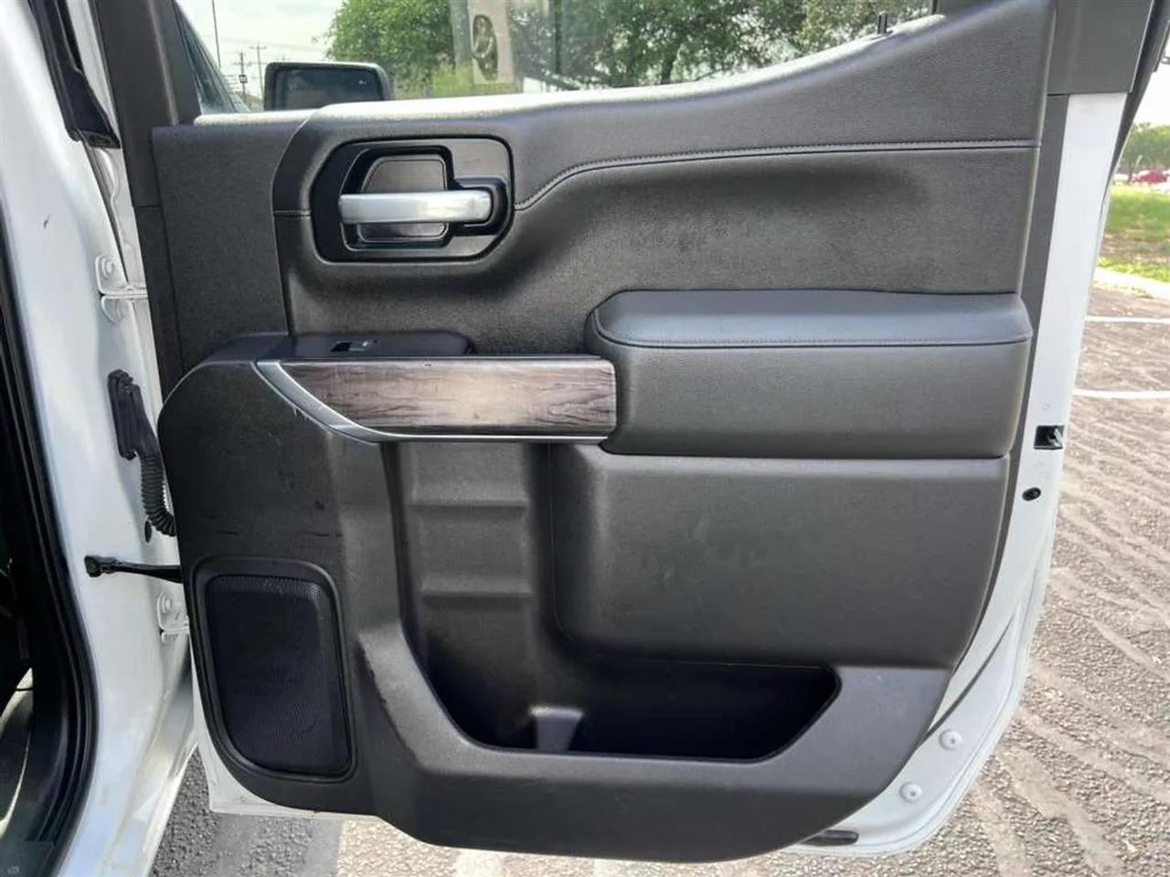 Chevrolet Silverado 1500  2021