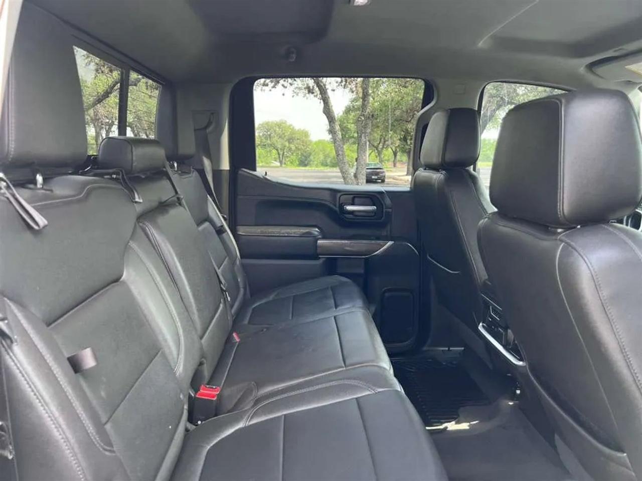 Chevrolet Silverado 1500  2021