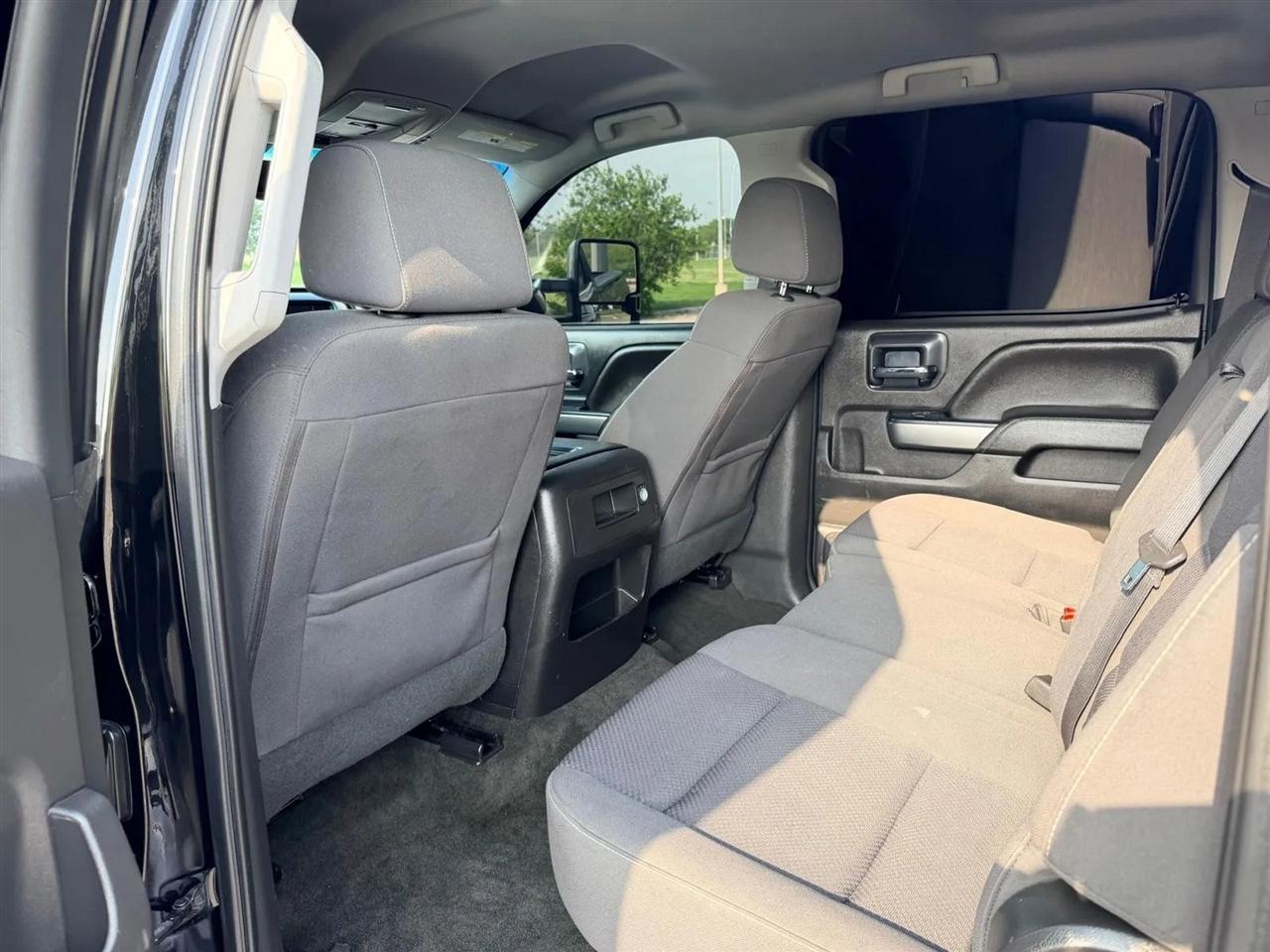 Chevrolet Silverado 1500  2018
