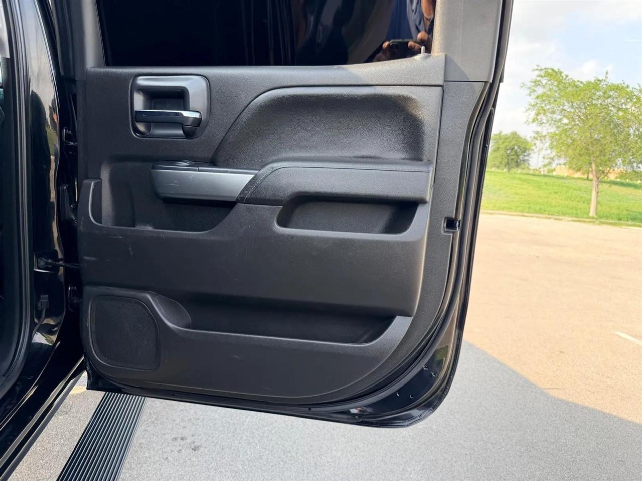 Chevrolet Silverado 1500  2018