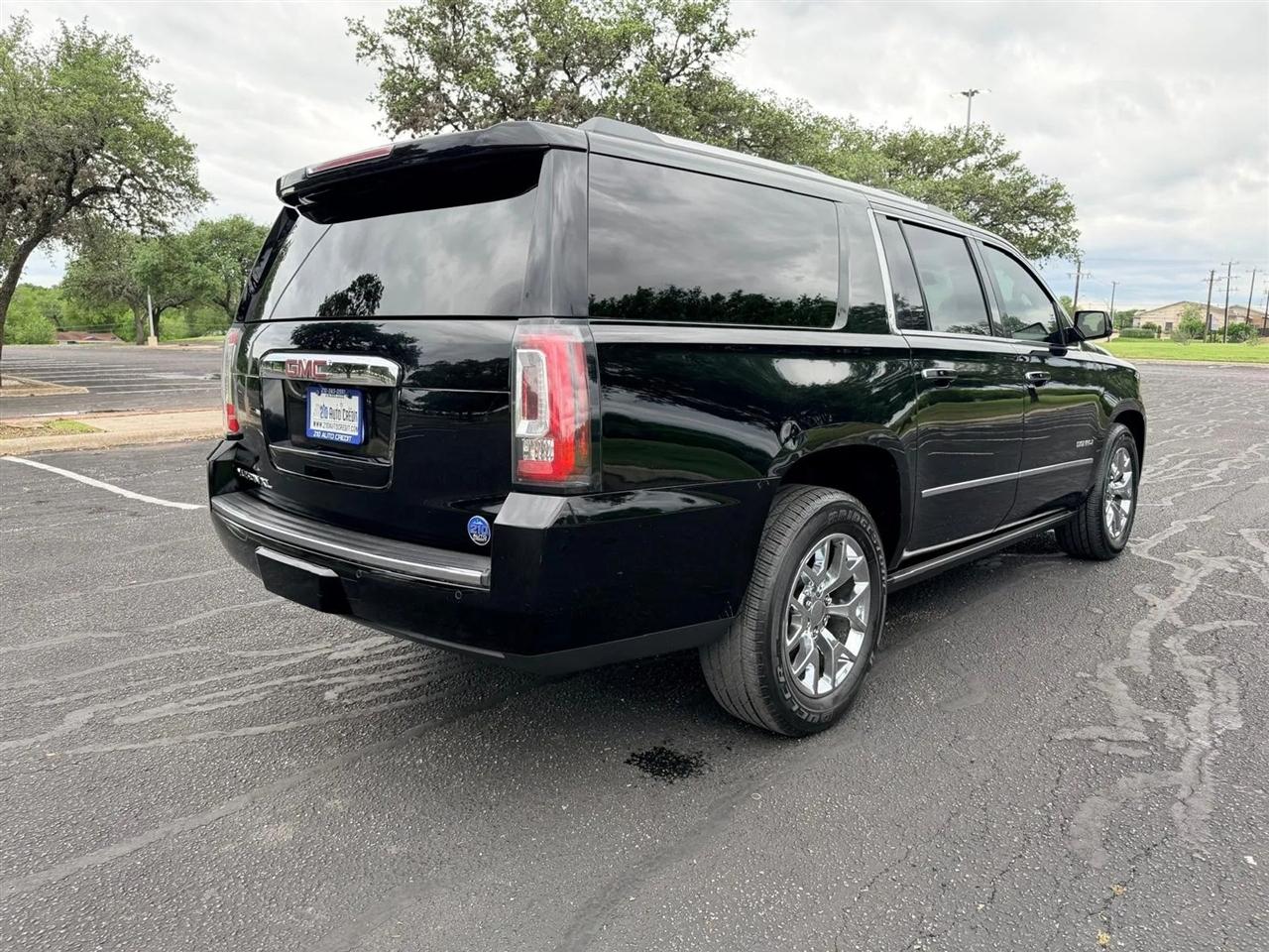GMC Yukon XL  2018