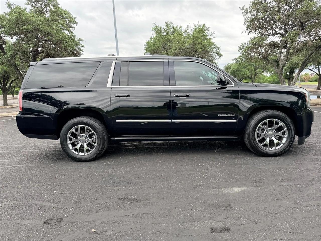 GMC Yukon XL  2018